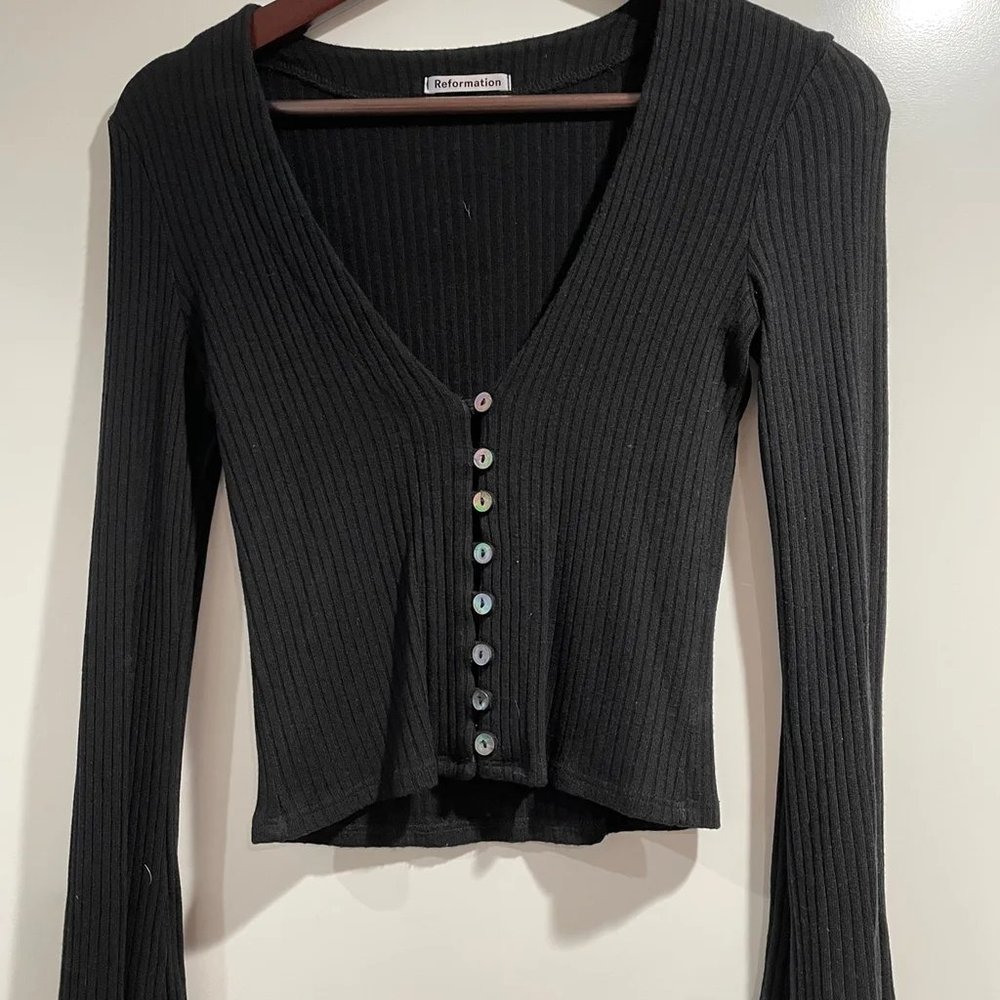 Reformation Gellar Long Sleeve Crop top